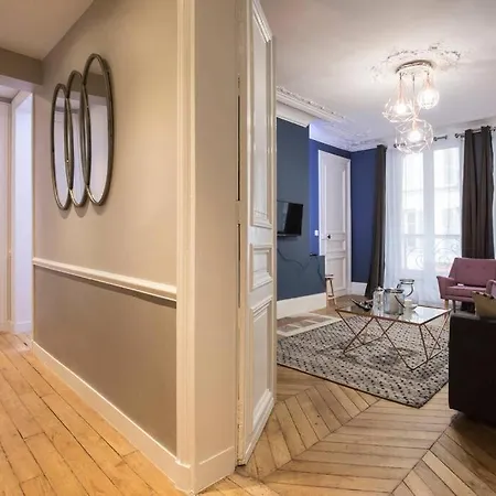 Cosy In The Heart Of *