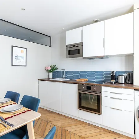Apartment Cosy In The Heart Of Paris